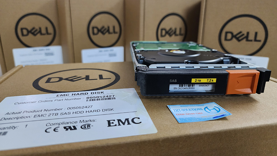 005052427-emc-hdd-2tb