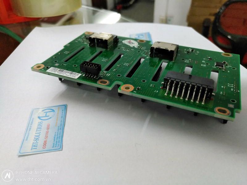 IBM Backplane SAS HDD Hot-swap-4